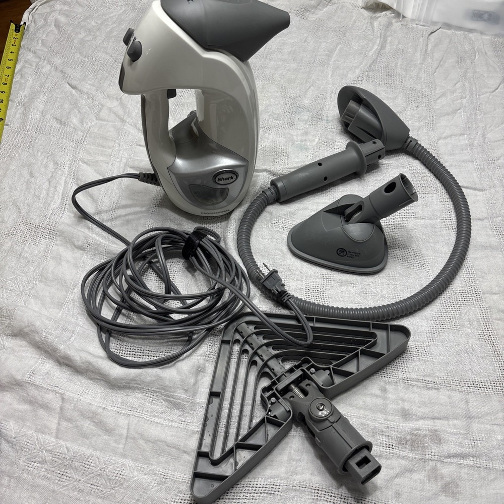 Shark Lift Away Pro Steam Pocket Mop And Accessories sc3901w Tested Works